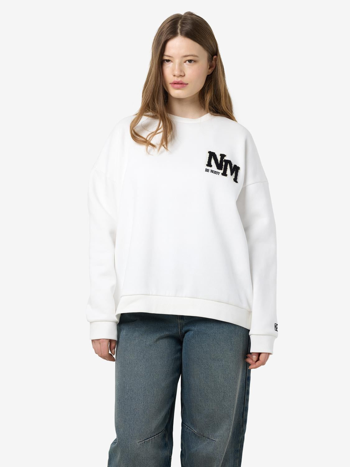 model_shot-front